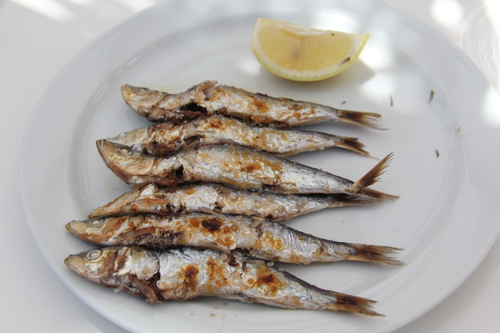 Arranca la primera Semana de Espeto en 16 chiringuitos de Almuñécar y La Herradura  